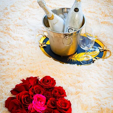 Moonlight Deluxe Διαμέρισμα Πράγα